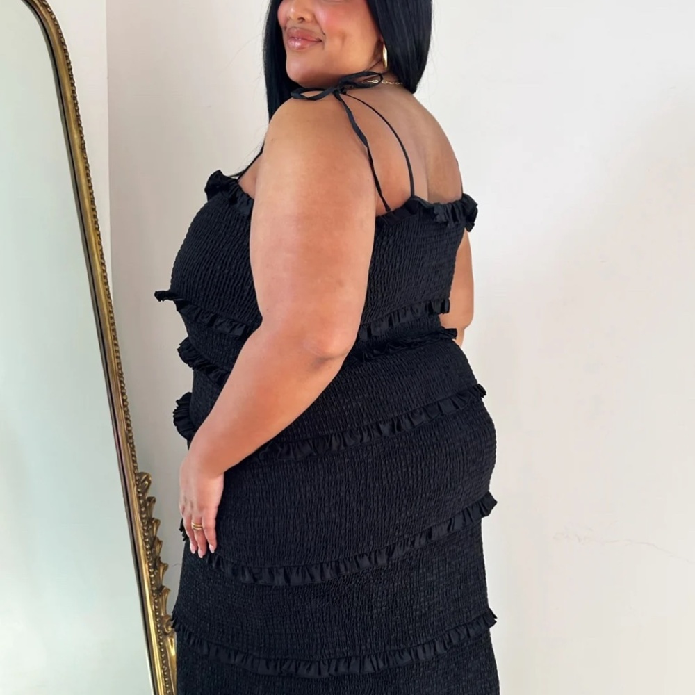 NWOT Show Me Your Mumu Stella Smocked Dress Black Luxe Satin L ! - Picture 2 of 2